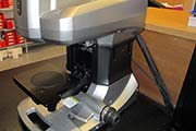 Jednorazowy-makroskop-pomiarowy-3D-Keyence-VR-3050 używany