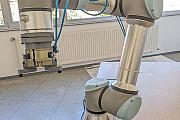 Roboterarm-Universal-Robot-UR5e gebraucht