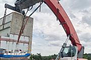 Reachstacker-Liebherr-LRS-645 gebraucht