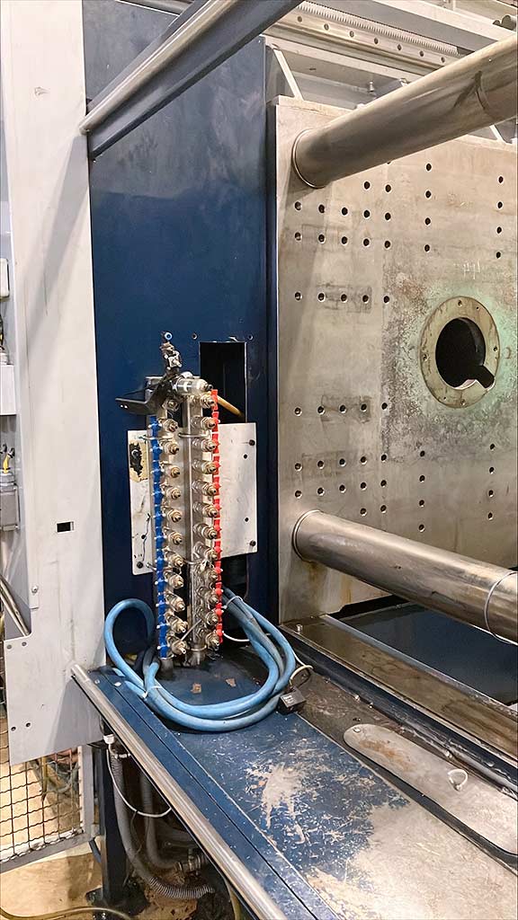 Battenfeld HM 450/3300 Injection Moulding Machine - Thumbnail 6