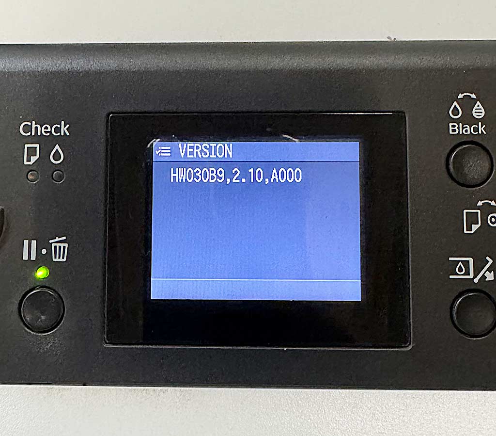 Epson Stylus Pro 9900 Inkjet Printer - Thumbnail 5