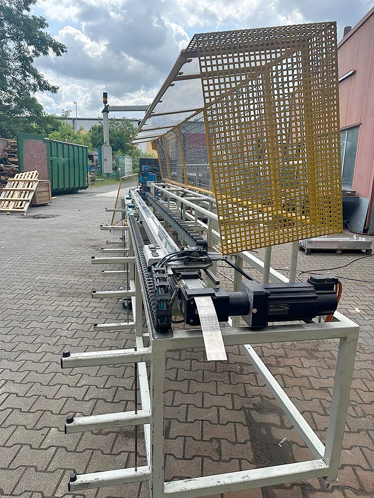 Friedrich Petig RKP 5.8 Punching Machine - Thumbnail 2