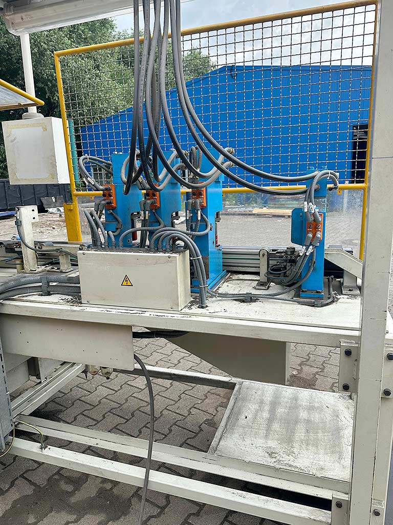 Friedrich Petig RKP 5.8 Punching Machine - Thumbnail 4