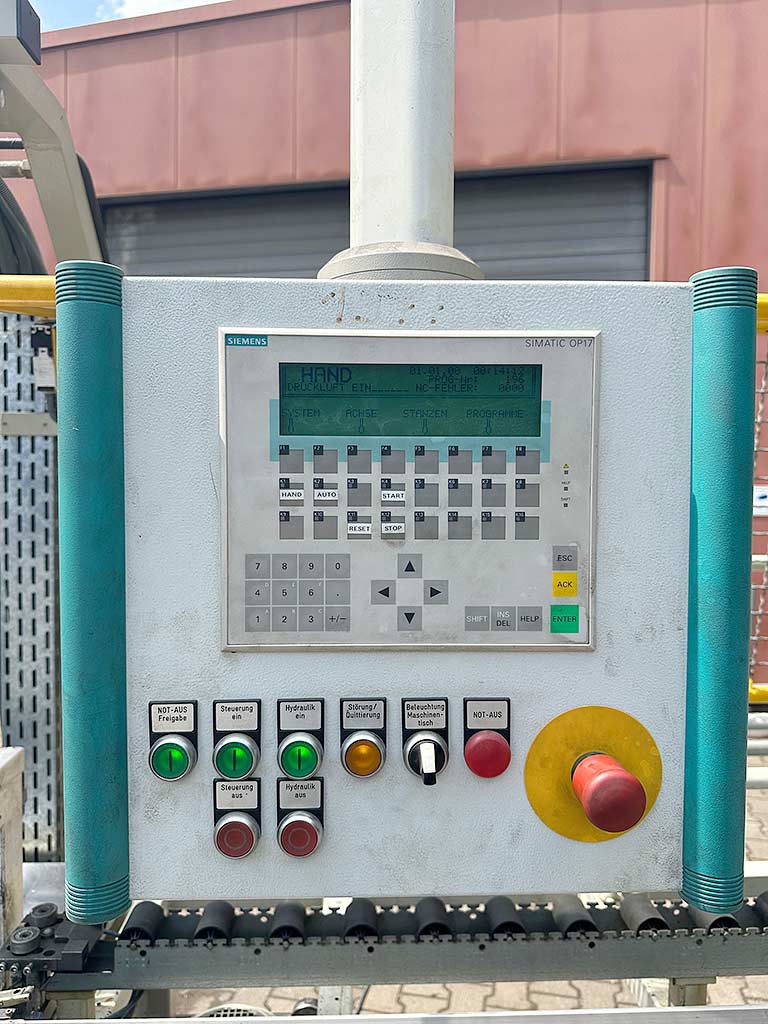 Friedrich Petig RKP 5.8 Punching Machine - Thumbnail 6