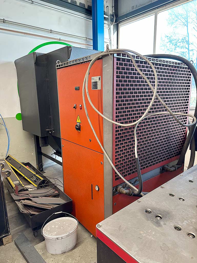 Amada LC-2415 Alpha III - 4kW CNC Laser Cutting Machine - Thumbnail 5