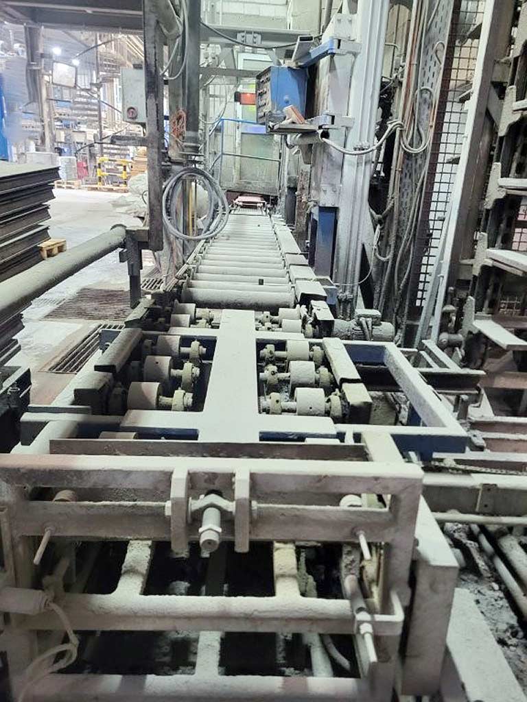 Hess Hydromat HS III Concrete Block Making Plant - Thumbnail 3