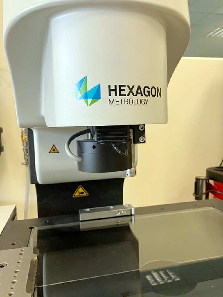 Hexagon Optiv Classic 432 CNC-3D Multi-Sensor Coordinate Measuring Machine - Thumbnail 5