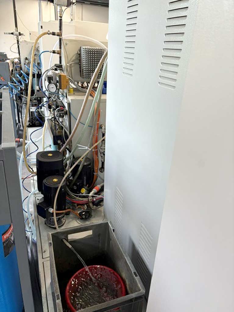 Charmilles Robofil 240 CC Wire EDM Machine - Thumbnail 3