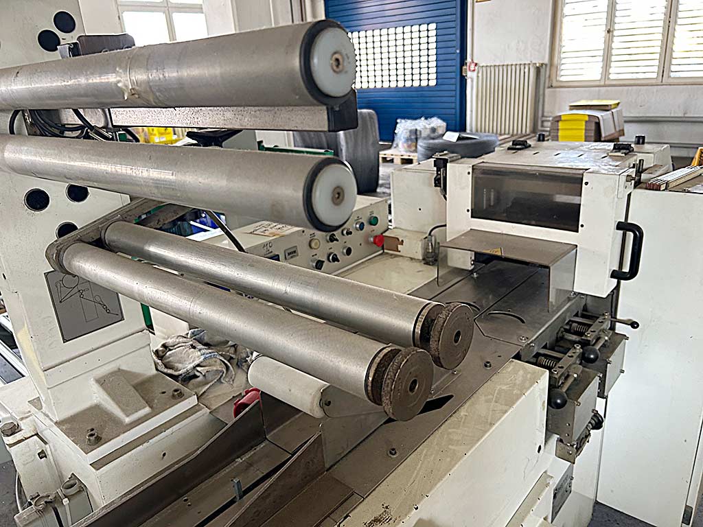 Cavanna Model 011 Schlauchbeutelmaschine - Thumbnail 3