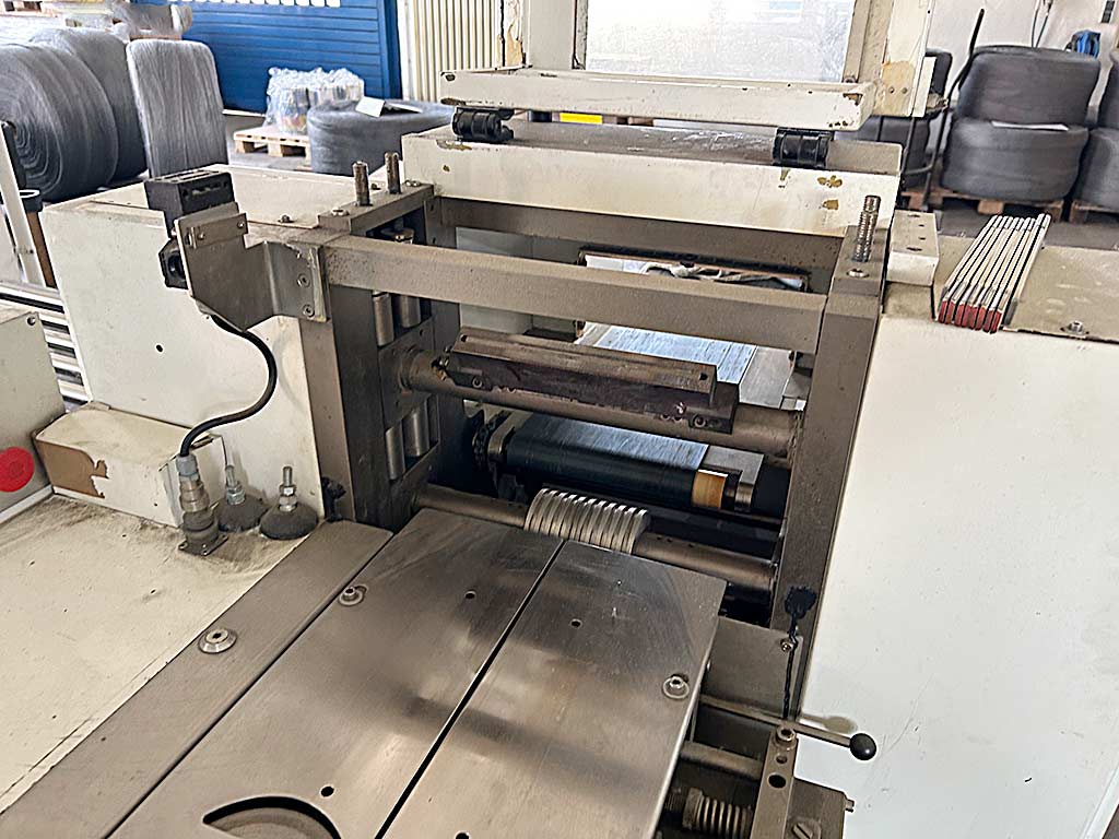 Cavanna Model 011 Schlauchbeutelmaschine - Thumbnail 4