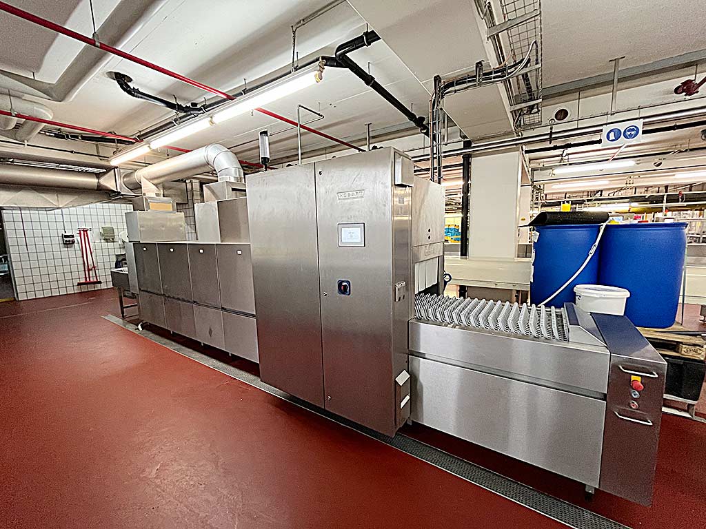Hobart FUX-IND 3-S-A-R-DSK-DSK-3/C25 Continous Washing System - Image 1