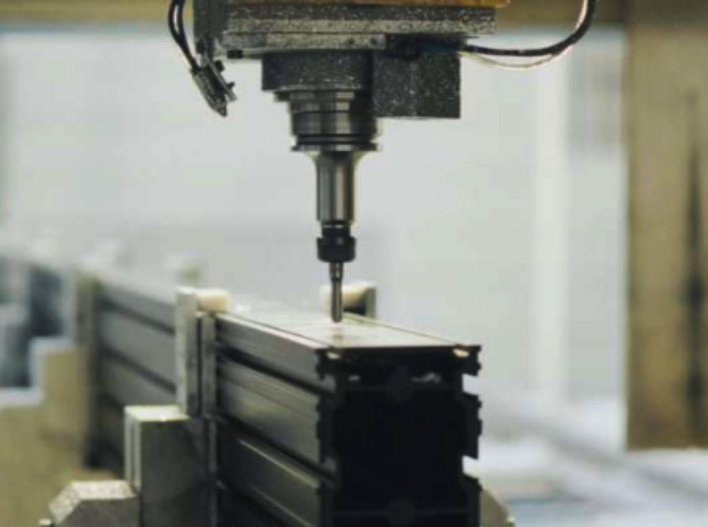 Maka PA 37 CNC Machining Center - Thumbnail 3