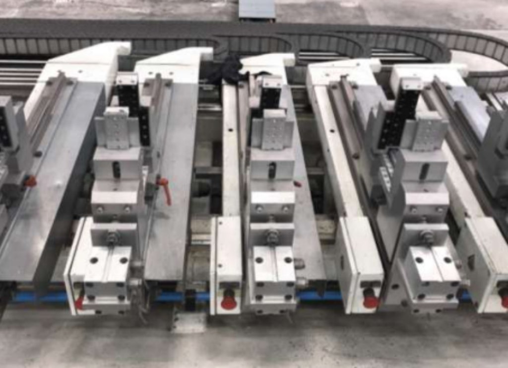 Maka PA 37 CNC Machining Center - Thumbnail 4