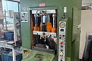 Hydrauliczna-prasa-jednokolumnowa-Hans-Schoen-UTE-B używany